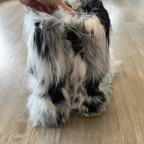 Womens Black/White Faux Fur Mid-Calf Boots - 43 (10) - Picture 4 of 6